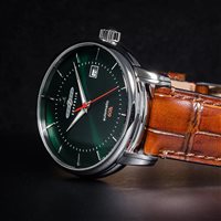 Montre Zeppelin Homme LZ120  in Acier 8160-4 - 8160-4